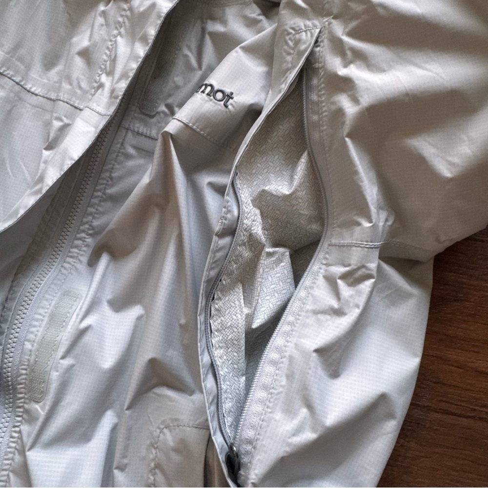NWOT Marmot G46200 PreCip Women's Light Gray Hooded Rain Jacket Medium Vapor - Picture 7 of 16
